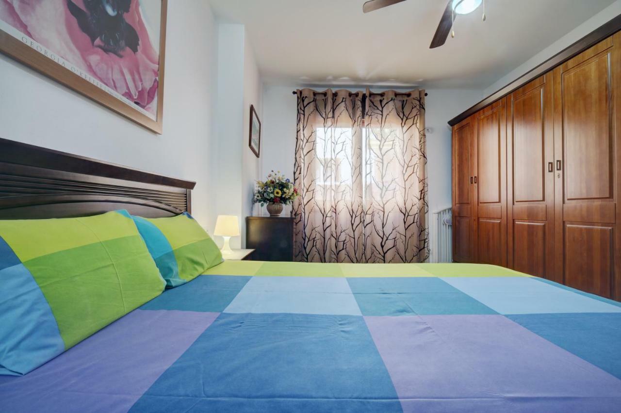 Victoria Apartment Естепона Екстериор снимка