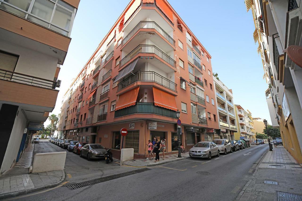 Victoria Apartment Естепона Екстериор снимка